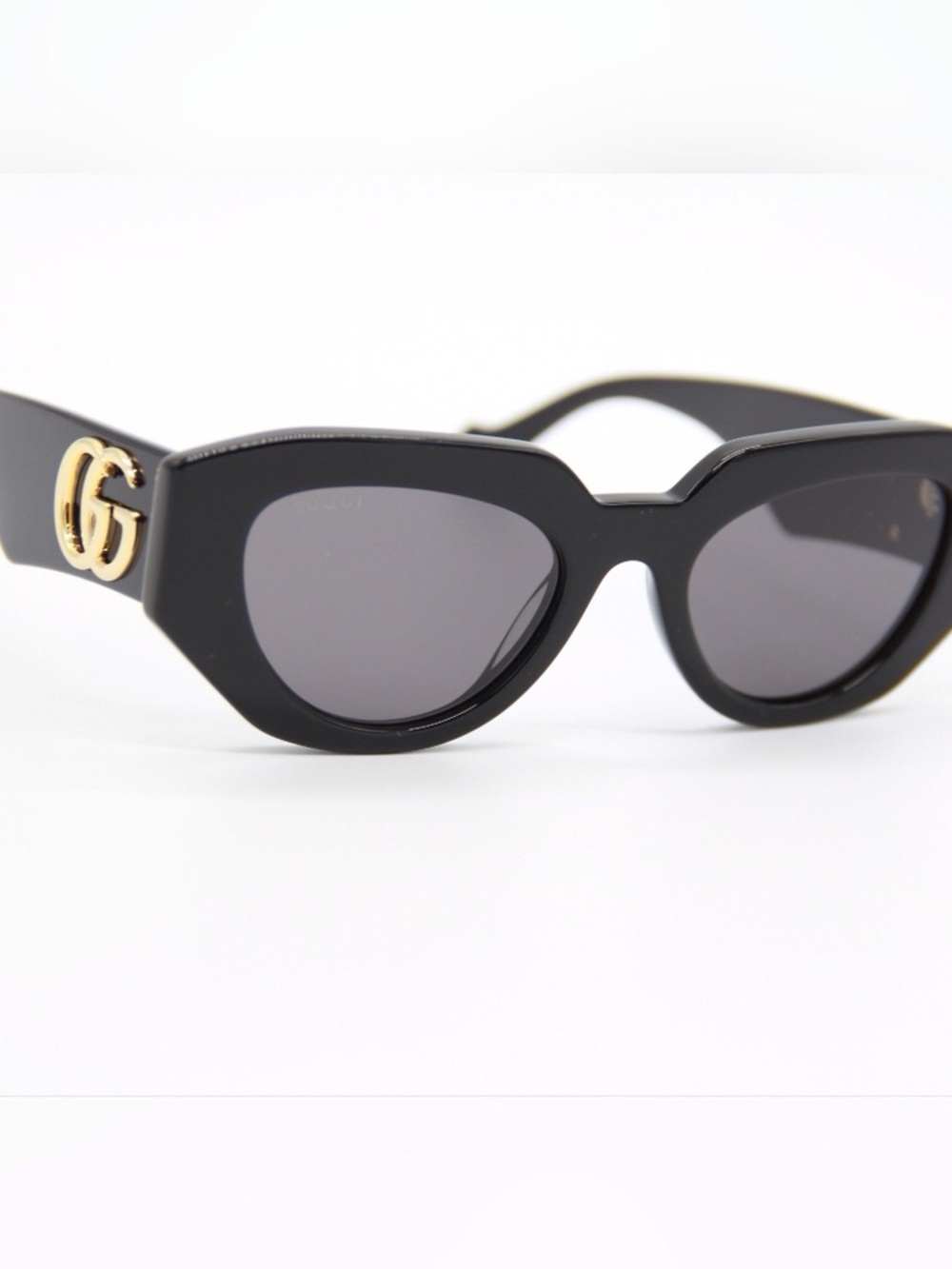 NEW GUCCI GG1421S 001 WOMEN BLACK OVAL SUNGLASSES